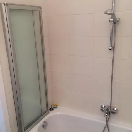 Prive-kamer Centrum Met Eigen Badkamer/wc