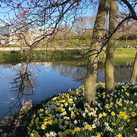 Prive-kamer Centrum Met Eigen Badkamer/wc Апартаменты *