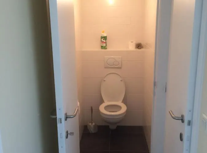 Apartment Prive-kamer Centrum Met Eigen Badkamer/wc *